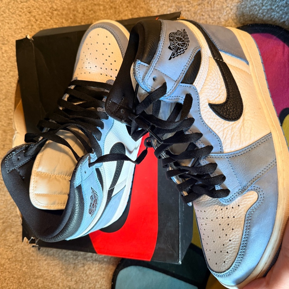 Jordan Air Jordan 1 Mid White Light Blue Black